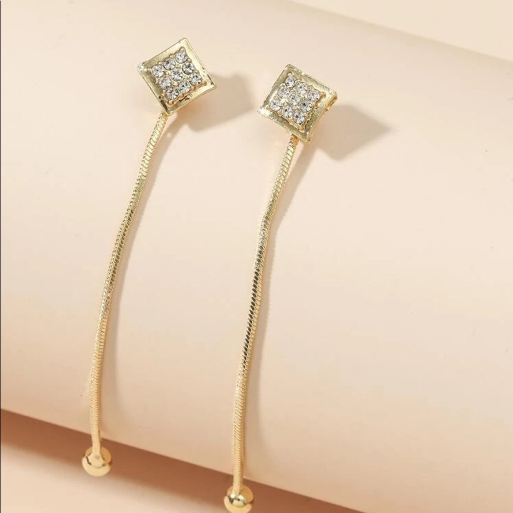 Rhinestone tictac fashion earrings